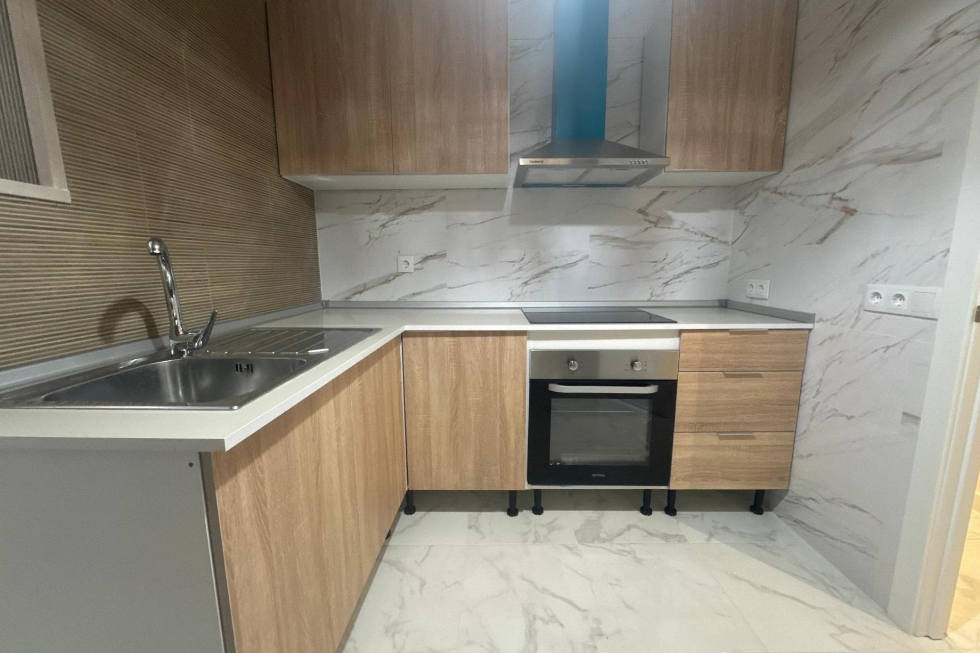 Wiederverkauf - Wohnung / Apartment -
Torrevieja - Costa Blanca
