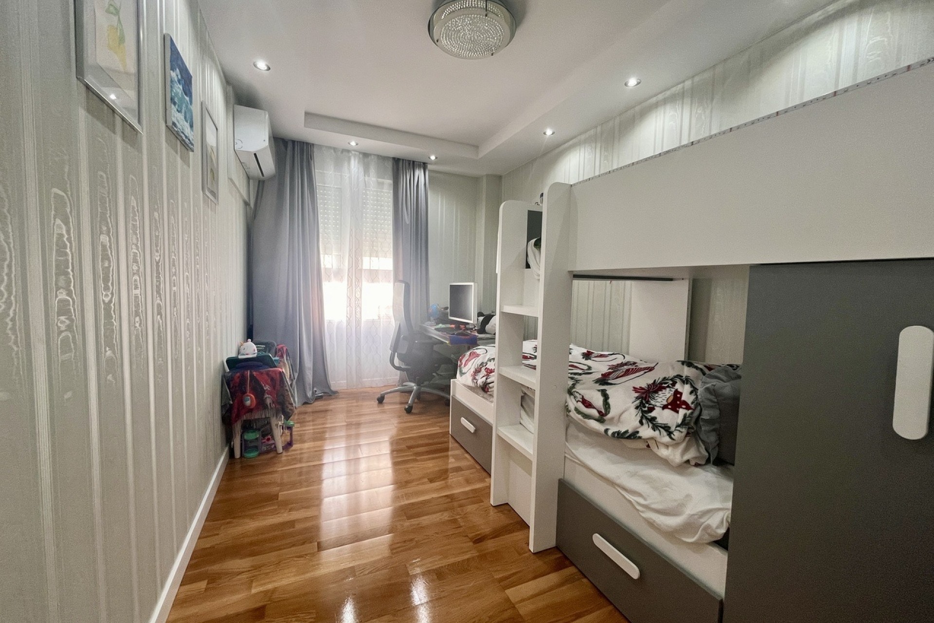 Wiederverkauf - Wohnung / Apartment -
Torrevieja - Costa Blanca