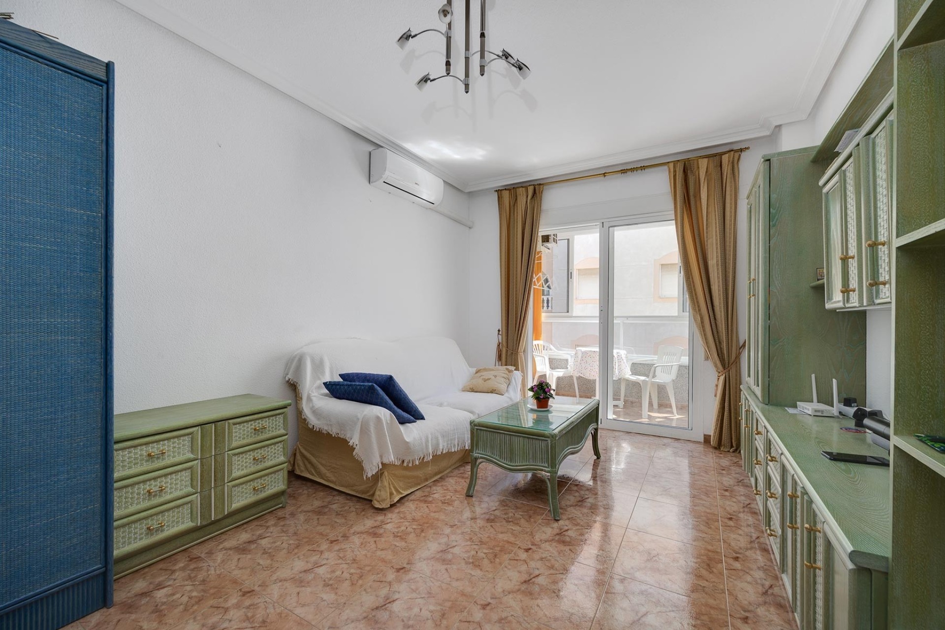 Wiederverkauf - Wohnung / Apartment -
Torrevieja - Costa Blanca