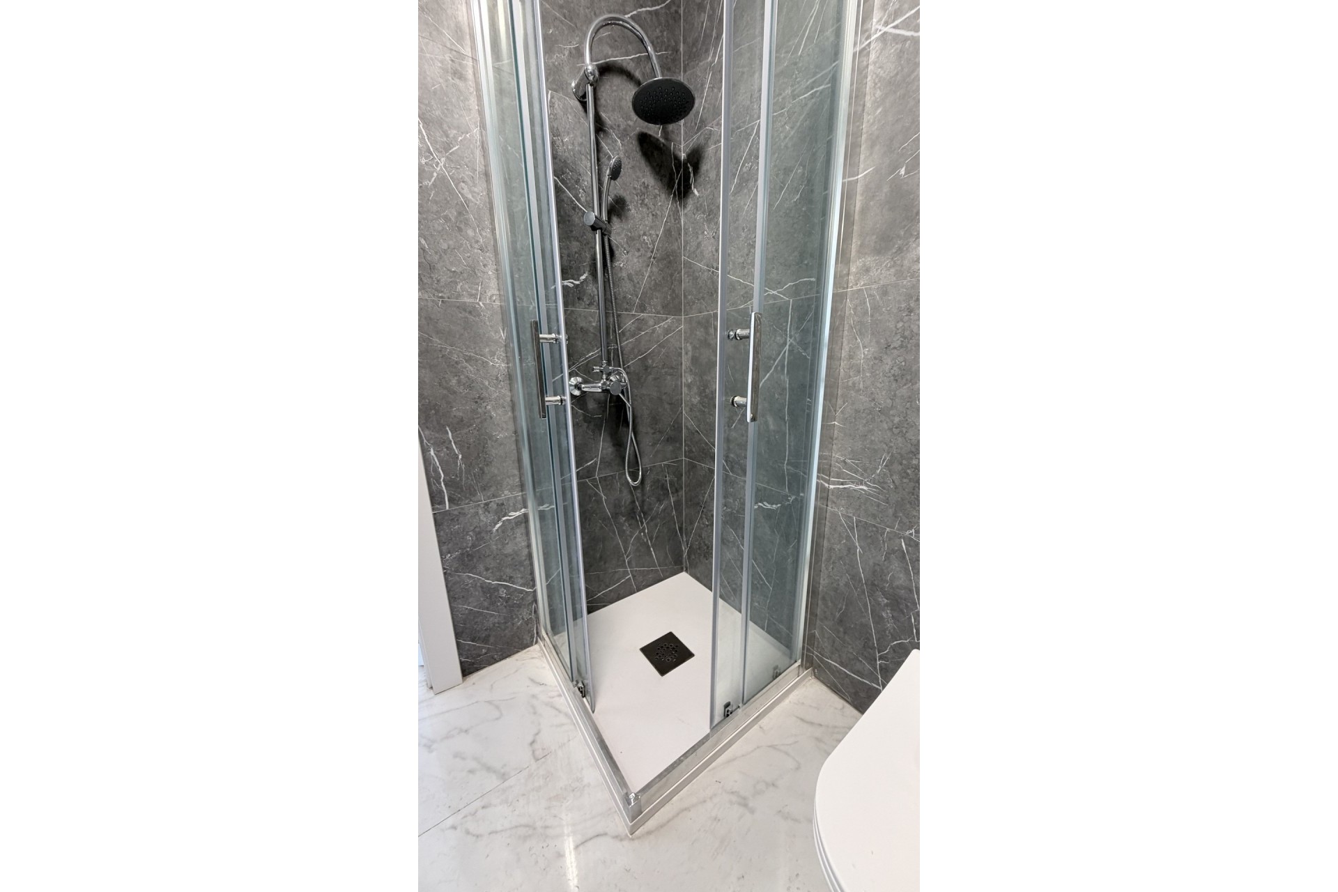 Wiederverkauf - Wohnung / Apartment -
Torrevieja - Costa Blanca