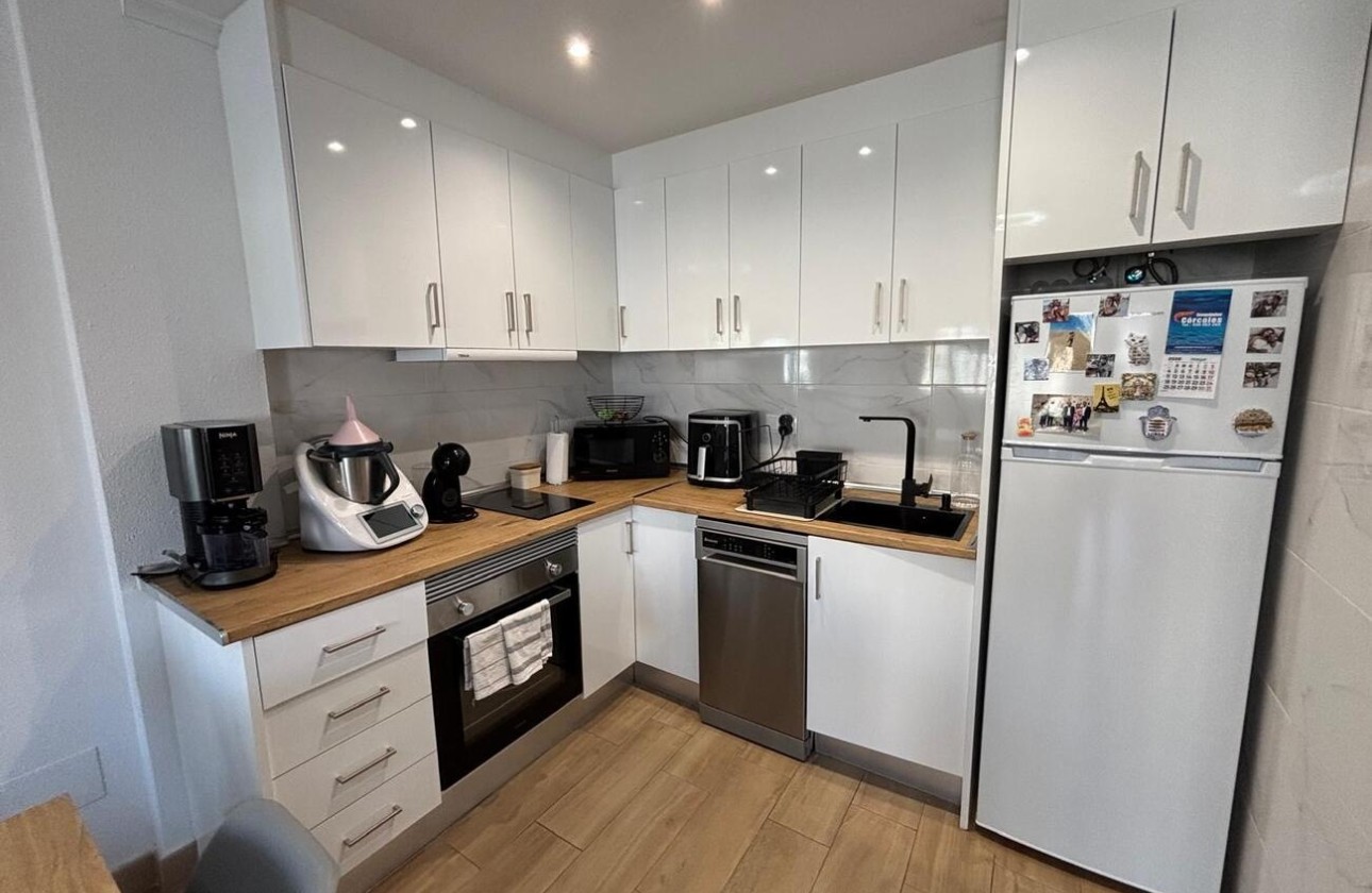 Wiederverkauf - Wohnung / Apartment -
Torrevieja - Costa Blanca