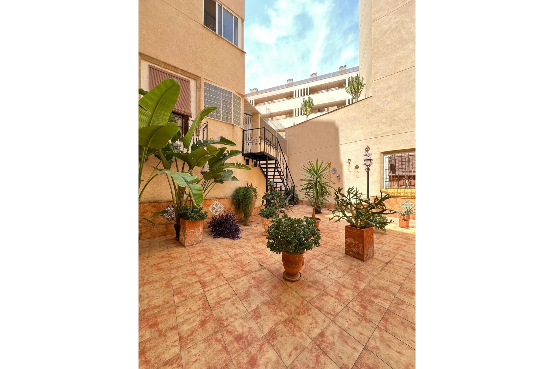 Wiederverkauf - Wohnung / Apartment -
Torrevieja - Curva del Palangre