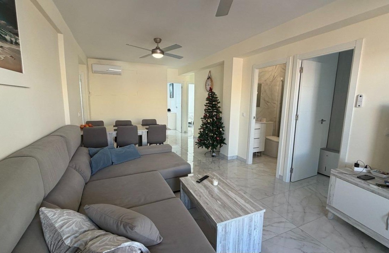 Wiederverkauf - Wohnung / Apartment -
Torrevieja - Curva del Palangre