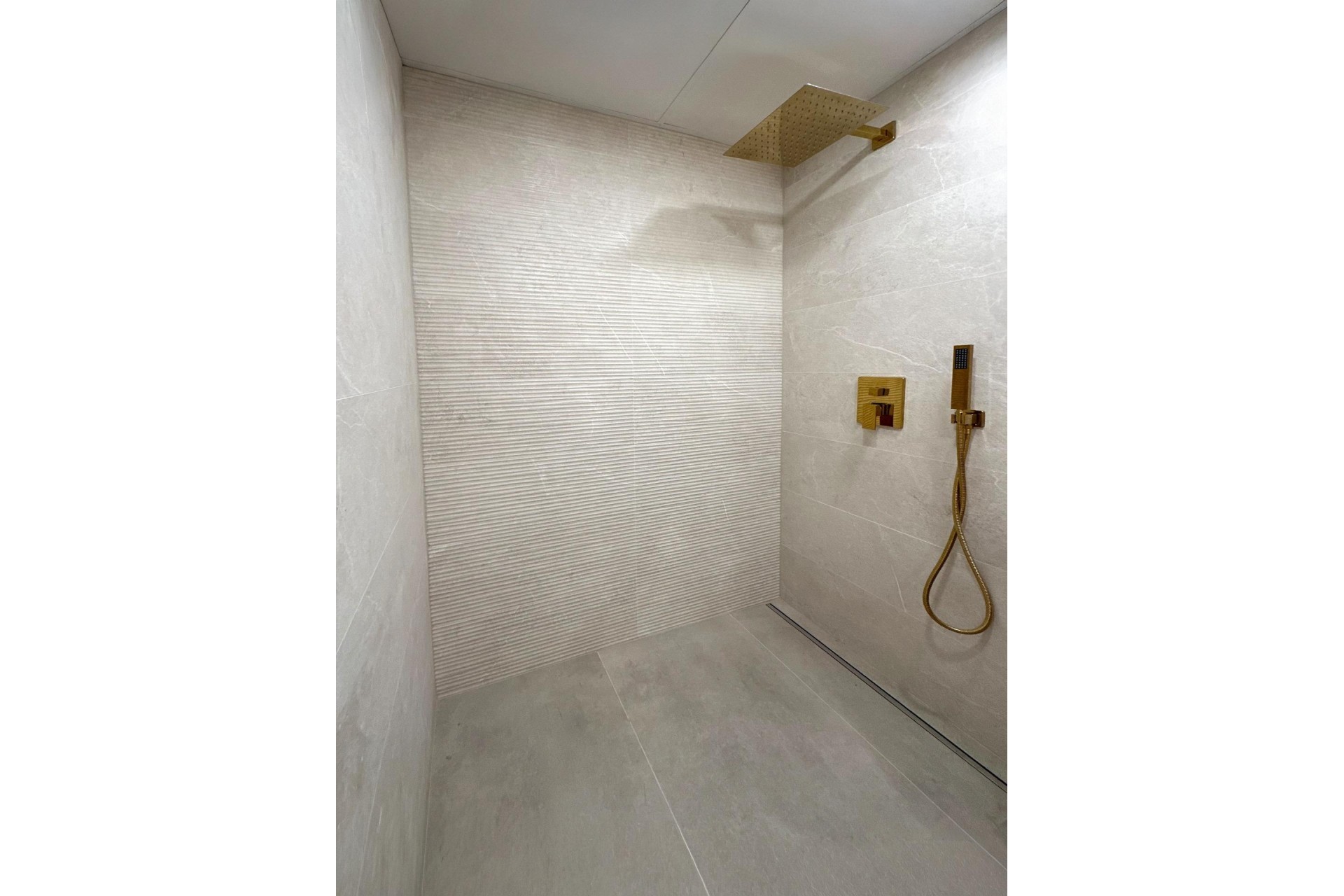 Wiederverkauf - Wohnung / Apartment -
Torrevieja - El Acequión - Los Náufragos
