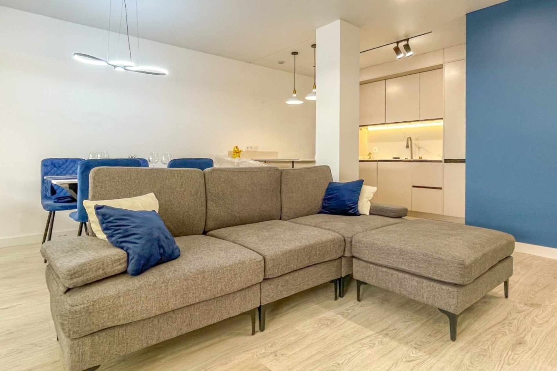 Wiederverkauf - Wohnung / Apartment -
Torrevieja - El Acequión - Los Náufragos