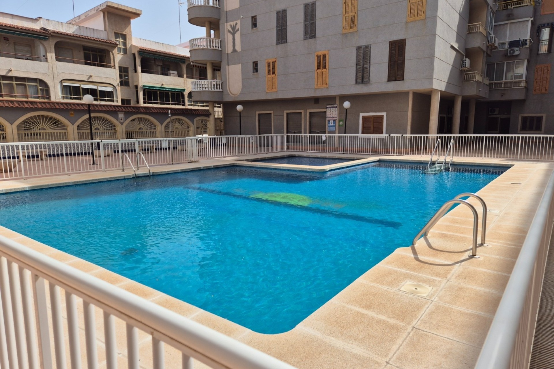 Wiederverkauf - Wohnung / Apartment -
Torrevieja - El Acequión
