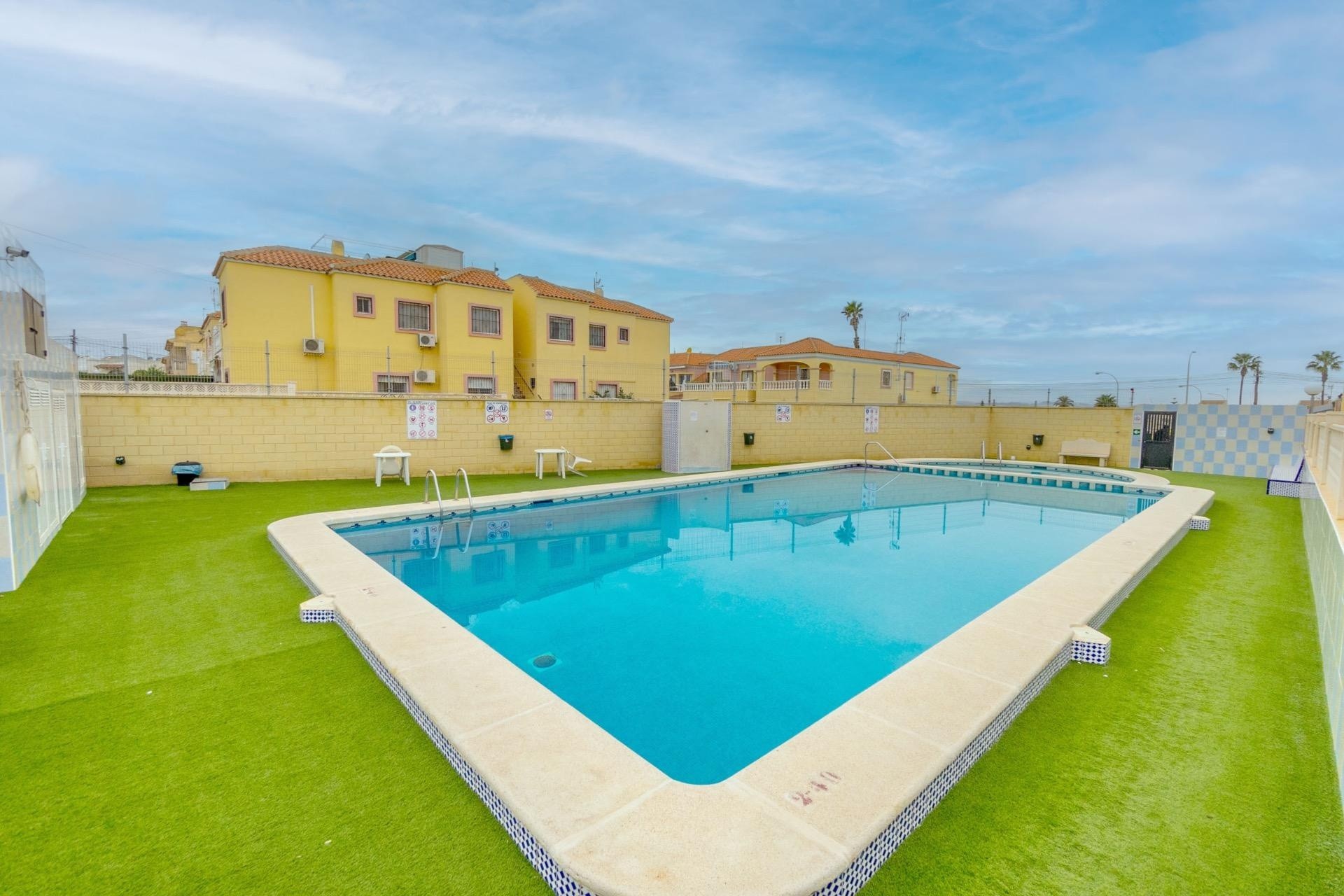 Wiederverkauf - Wohnung / Apartment -
Torrevieja - El chaparral