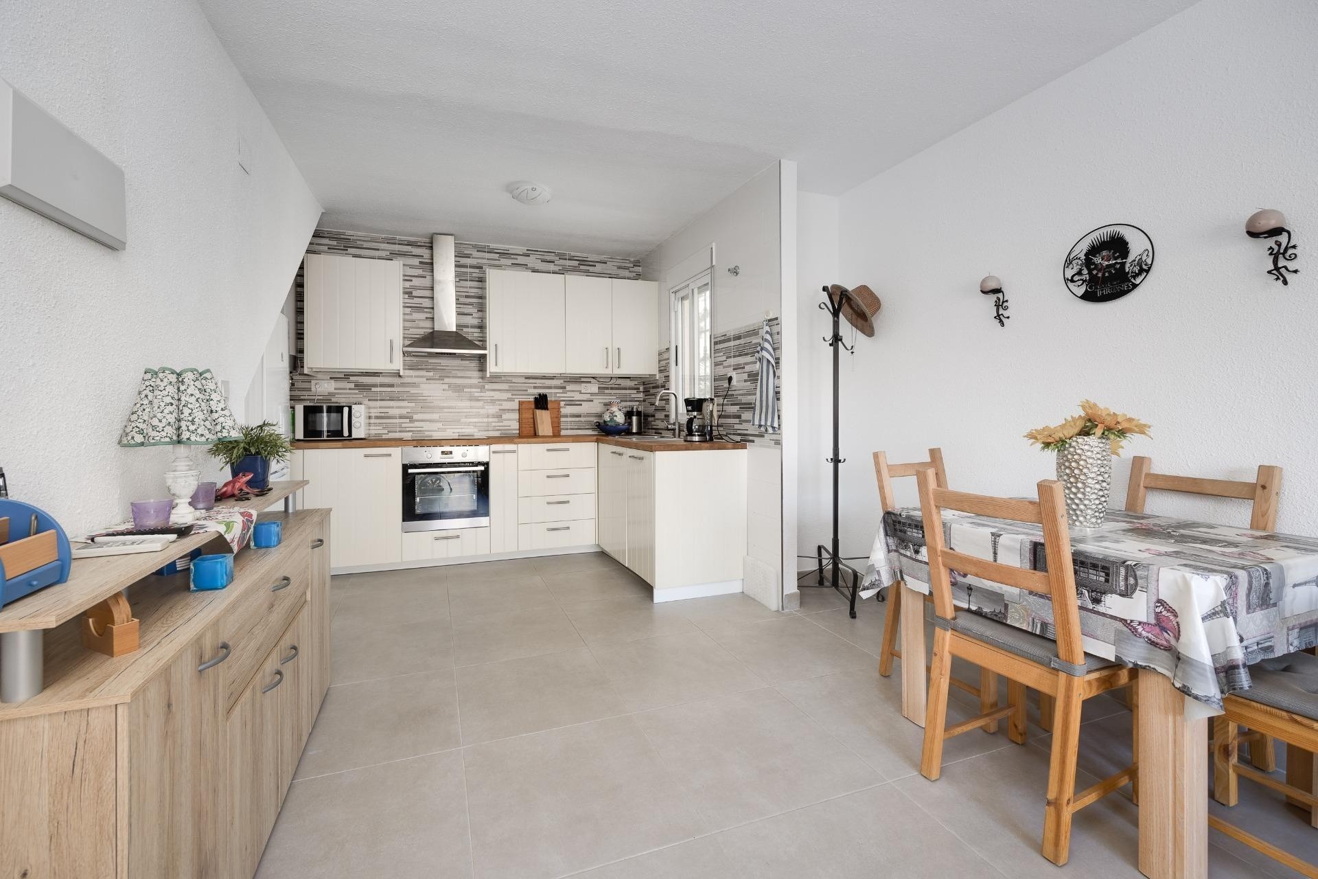 Wiederverkauf - Wohnung / Apartment -
Torrevieja - El Chaparral