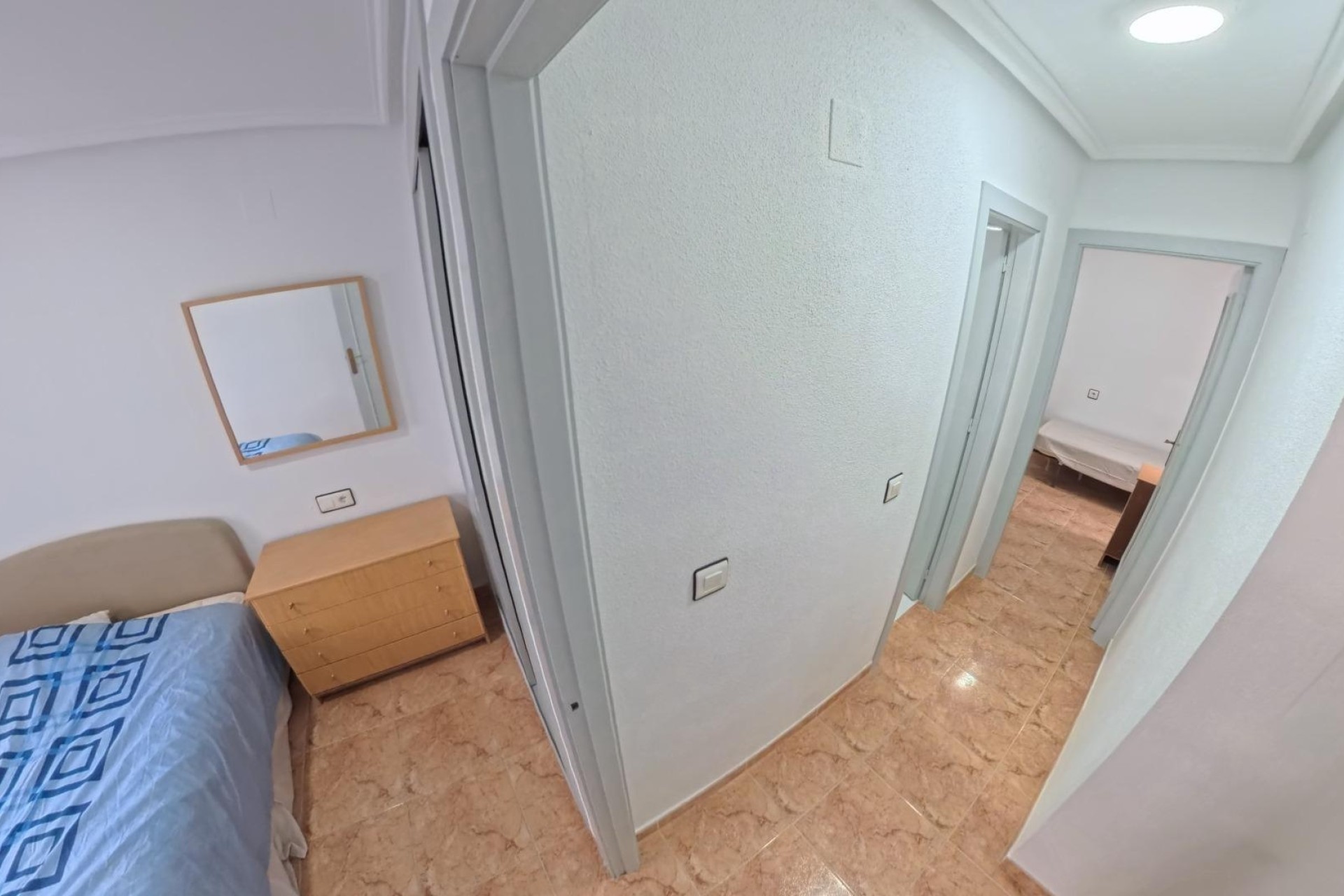 Wiederverkauf - Wohnung / Apartment -
Torrevieja - El limonar