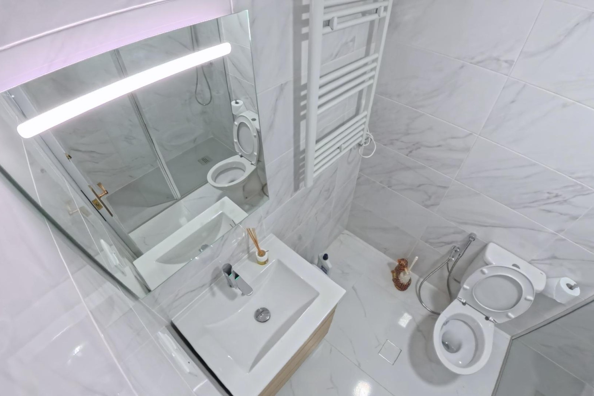 Wiederverkauf - Wohnung / Apartment -
Torrevieja - El limonar