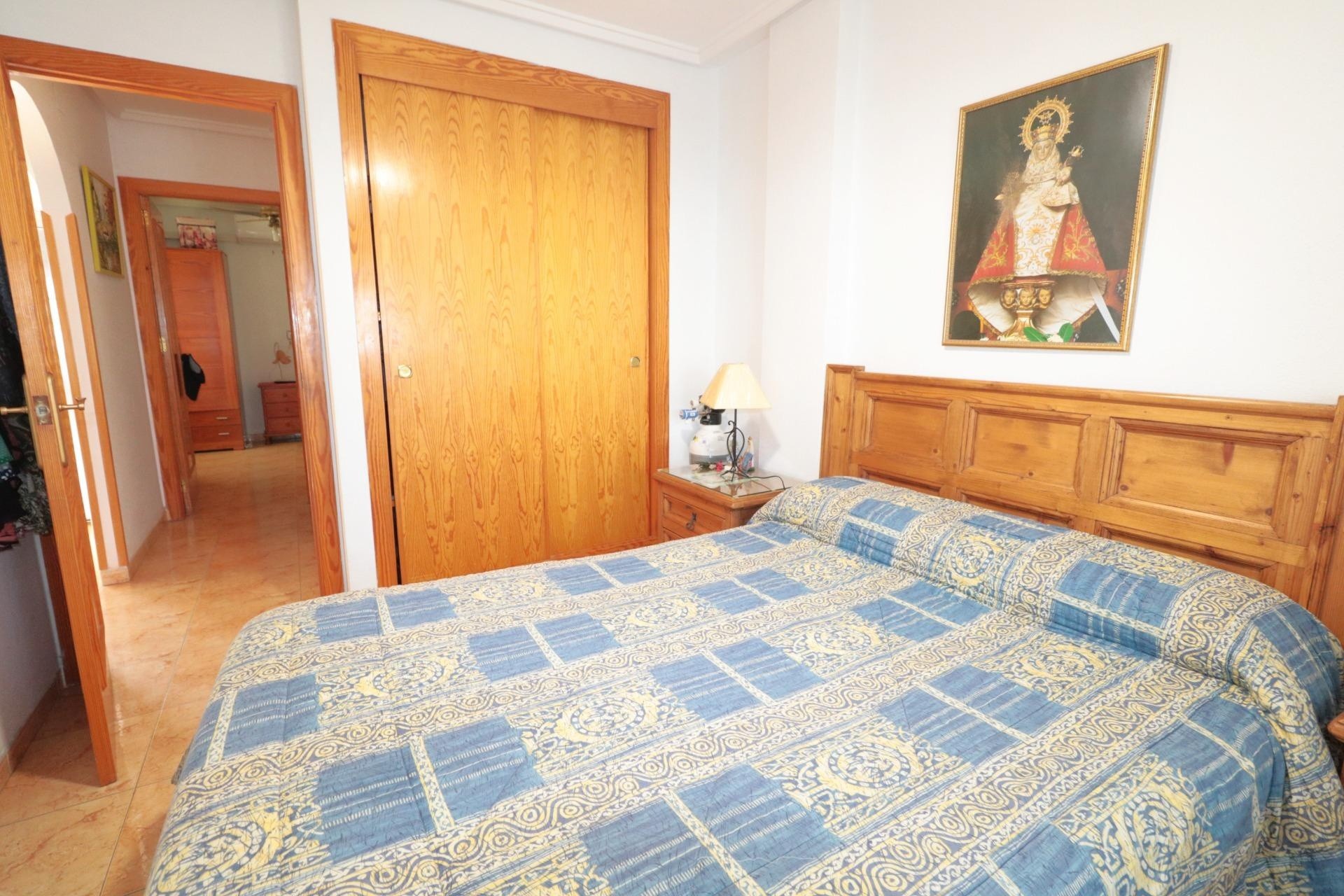 Wiederverkauf - Wohnung / Apartment -
Torrevieja - El limonar