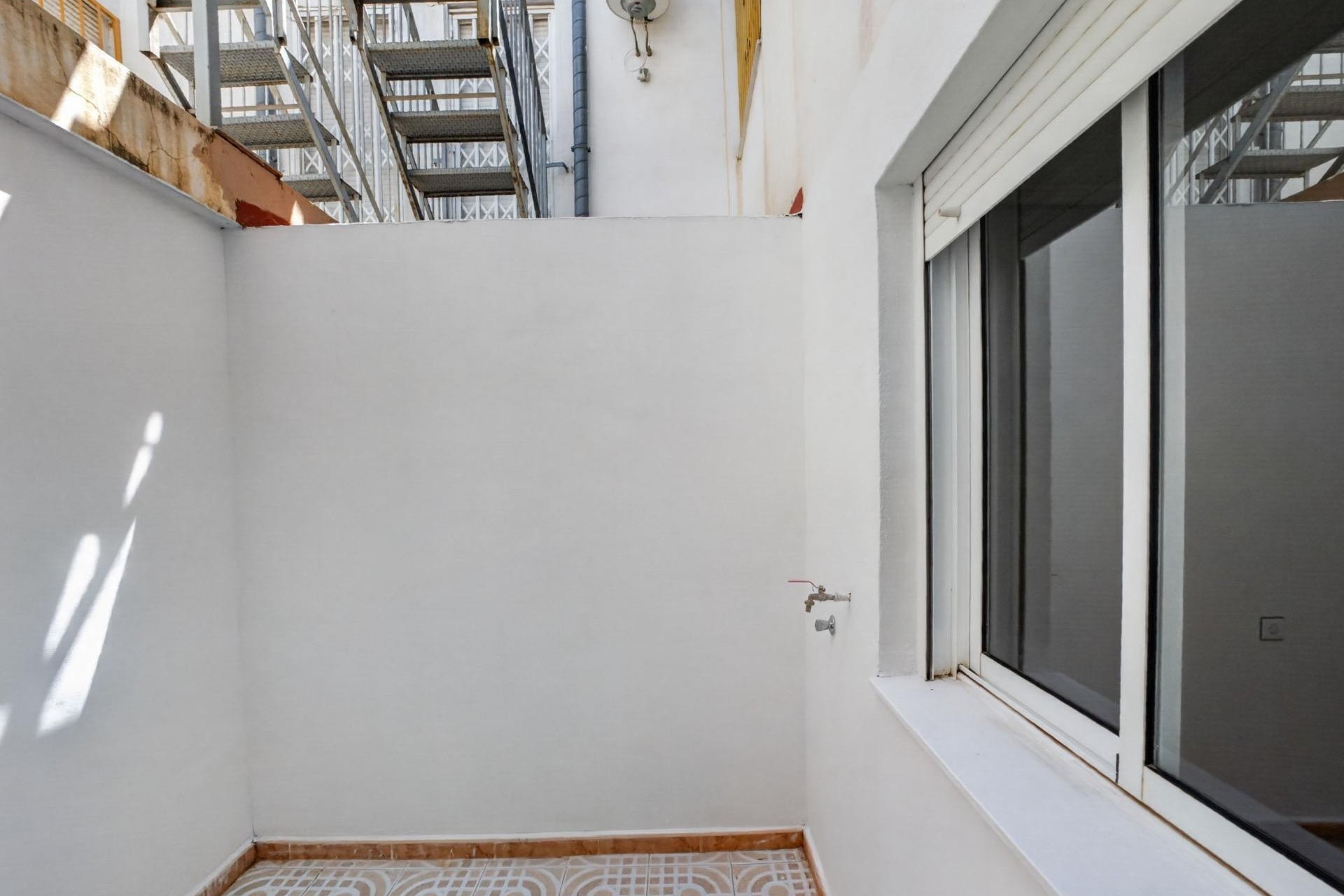 Wiederverkauf - Wohnung / Apartment -
Torrevieja - El limonar