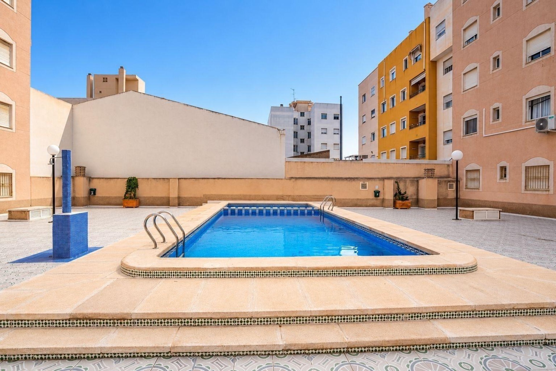 Wiederverkauf - Wohnung / Apartment -
Torrevieja - El molino