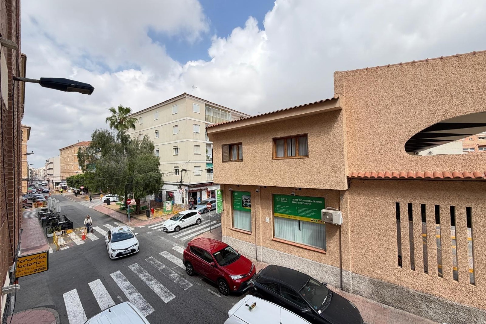 Wiederverkauf - Wohnung / Apartment -
Torrevieja - Estacion de autobuses