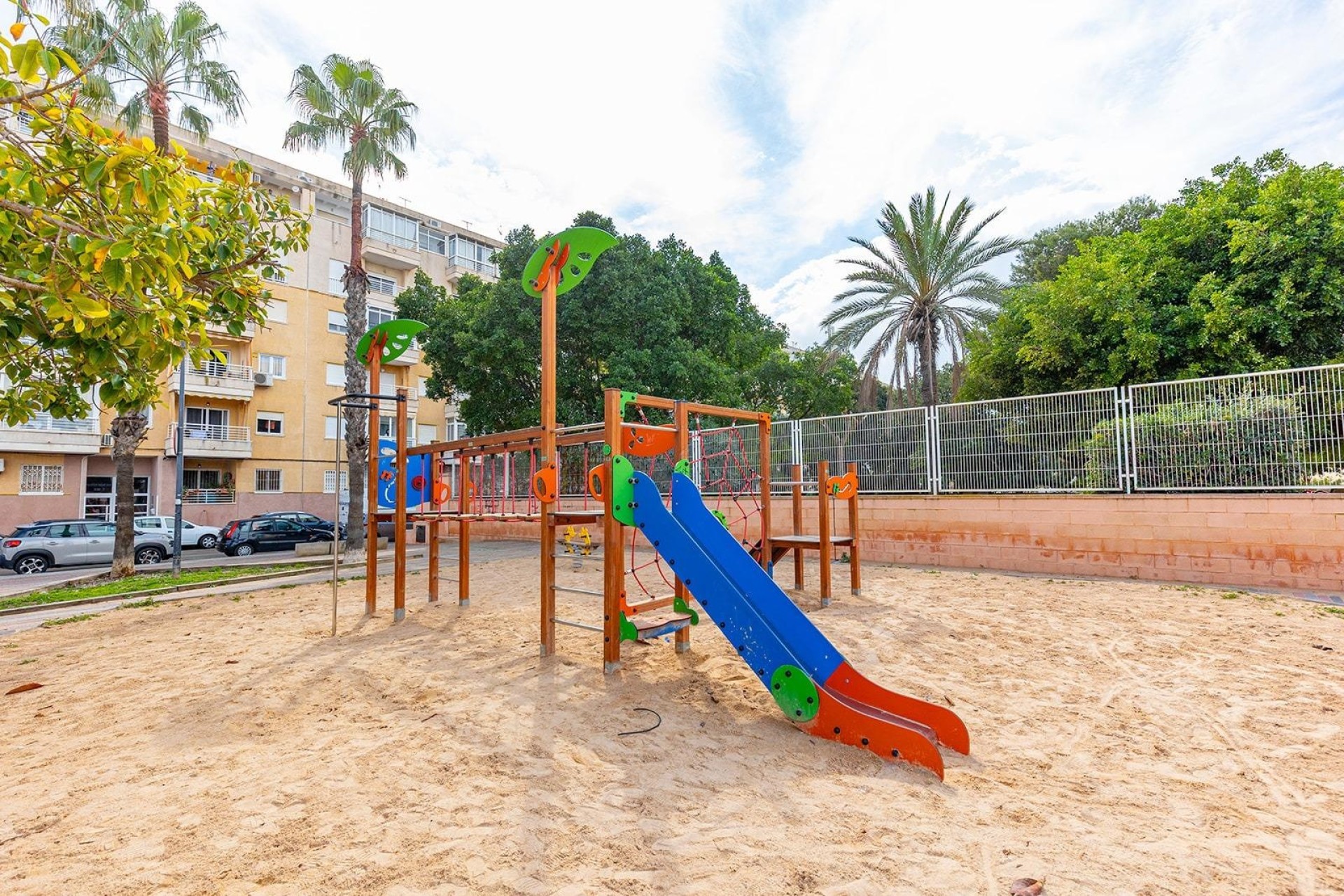 Wiederverkauf - Wohnung / Apartment -
Torrevieja - Estacion de autobuses