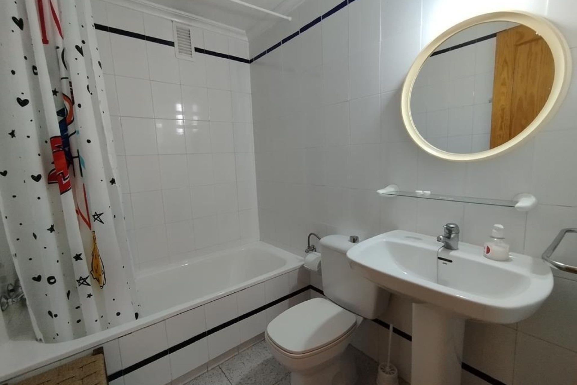 Wiederverkauf - Wohnung / Apartment -
Torrevieja - HABANERAS PLAZA SANTA MARIA