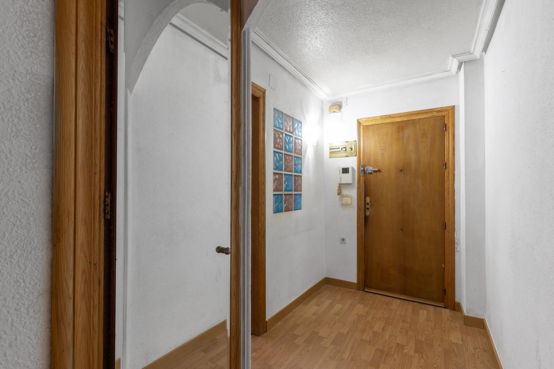Wiederverkauf - Wohnung / Apartment -
Torrevieja - Habaneras