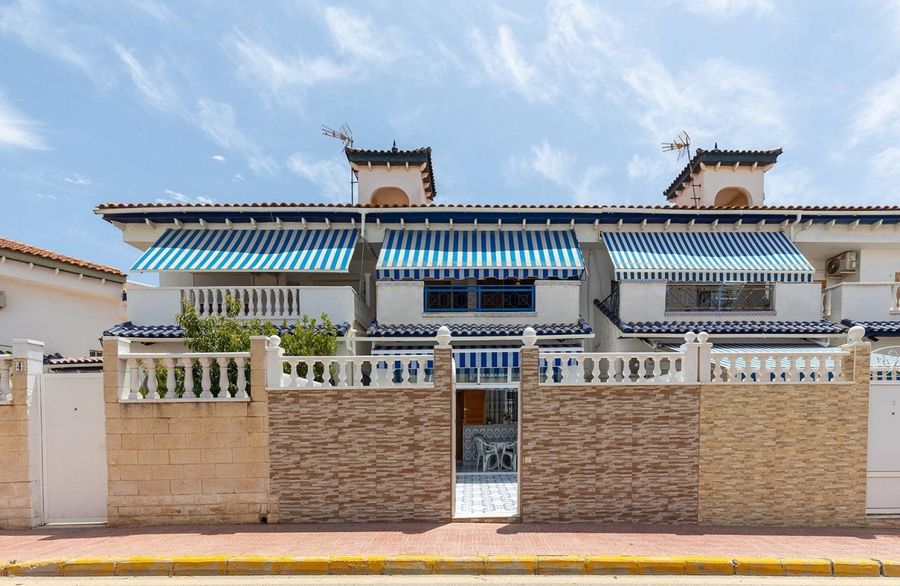 Wiederverkauf - Wohnung / Apartment -
Torrevieja - La Mata