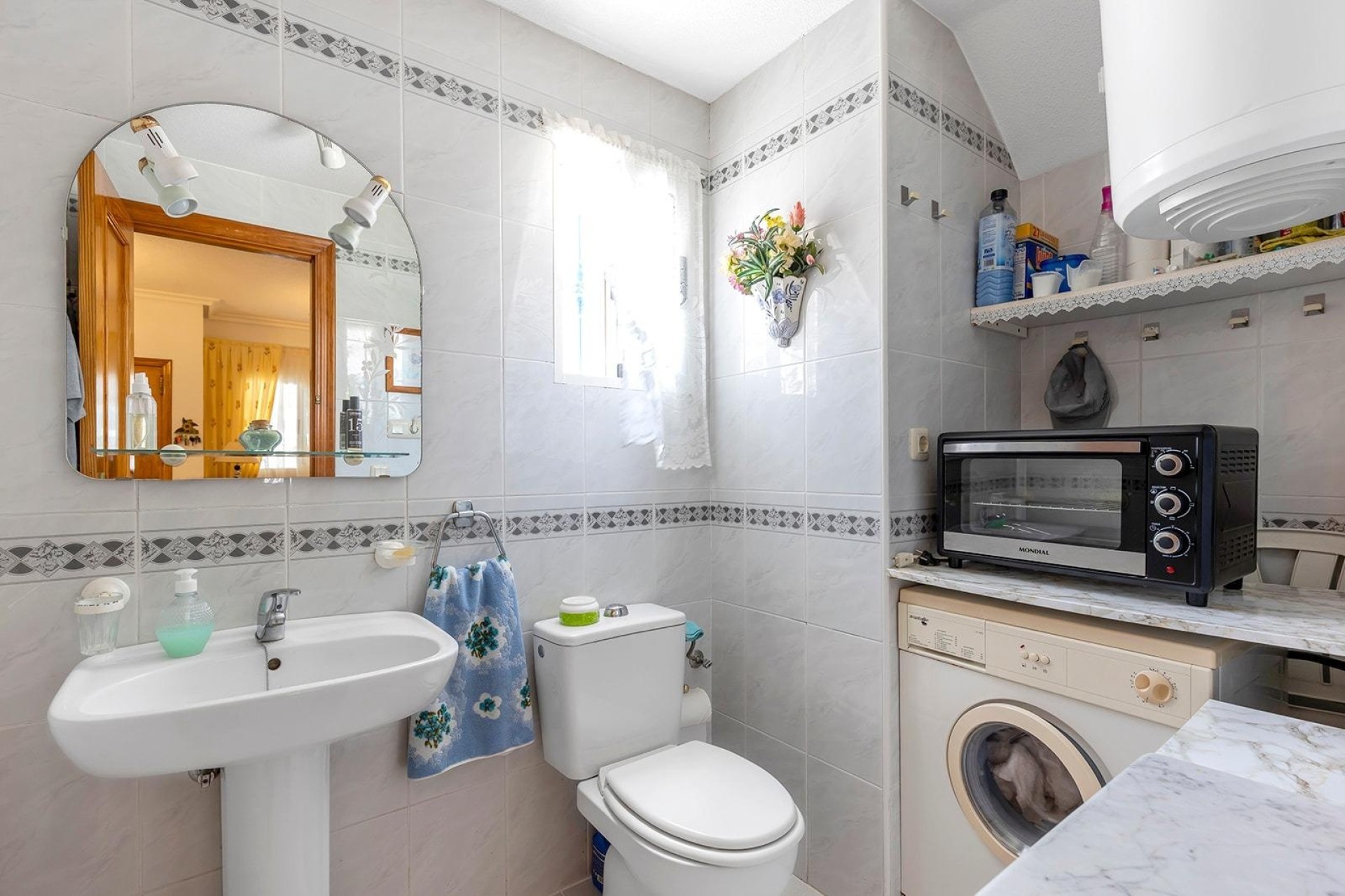 Wiederverkauf - Wohnung / Apartment -
Torrevieja - La Mata