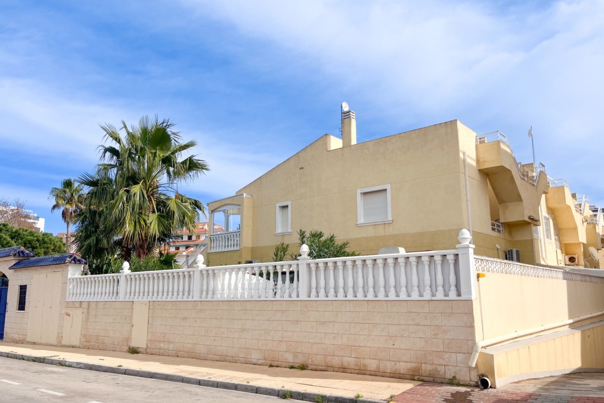 Wiederverkauf - Wohnung / Apartment -
Torrevieja - La Mata