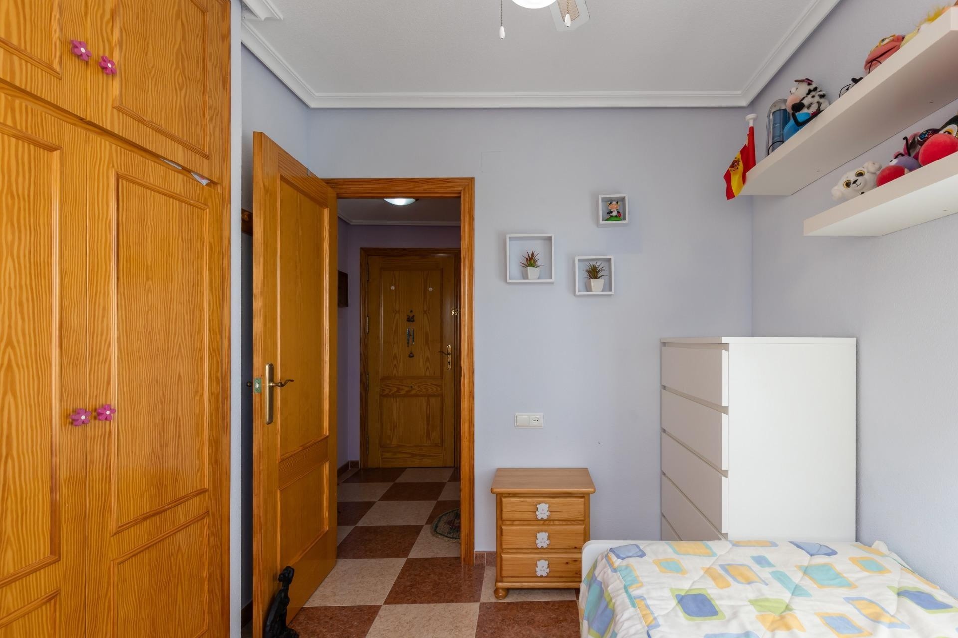 Wiederverkauf - Wohnung / Apartment -
Torrevieja - La Mata