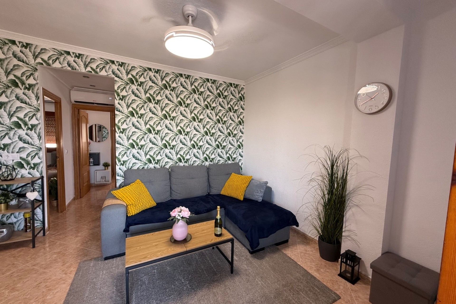 Wiederverkauf - Wohnung / Apartment -
Torrevieja - La Mata