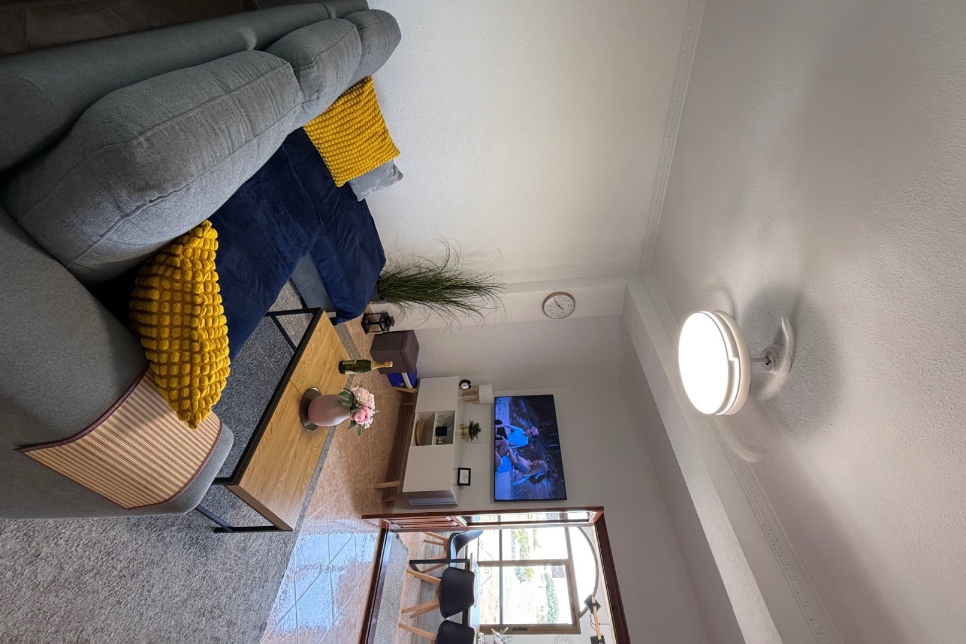 Wiederverkauf - Wohnung / Apartment -
Torrevieja - La Mata