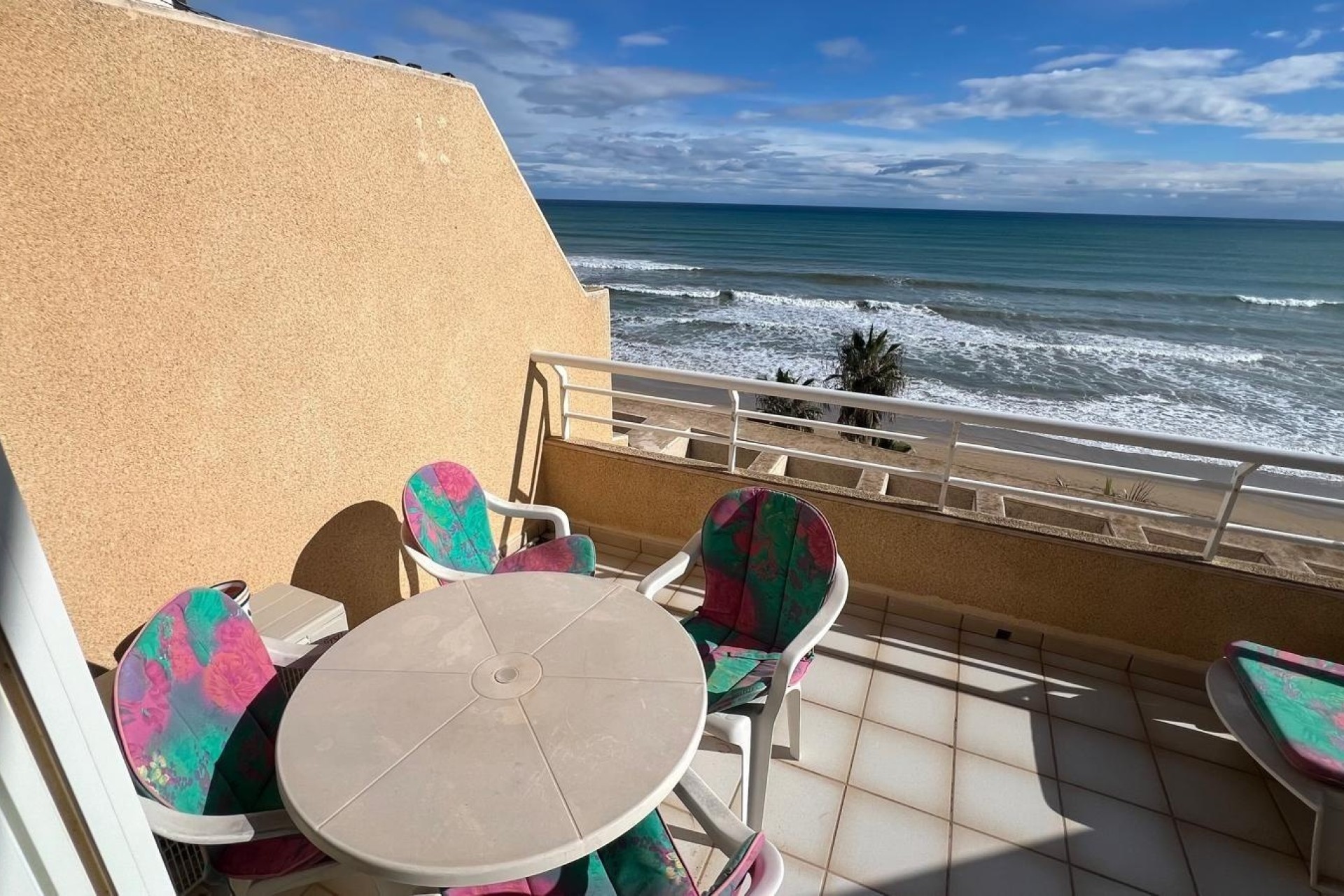 Wiederverkauf - Wohnung / Apartment -
Torrevieja - La Mata