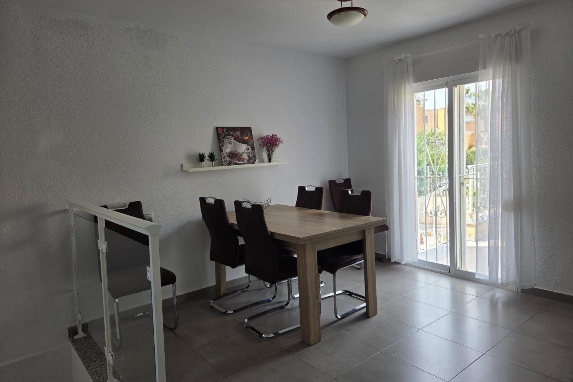 Wiederverkauf - Wohnung / Apartment -
Torrevieja - La Mata