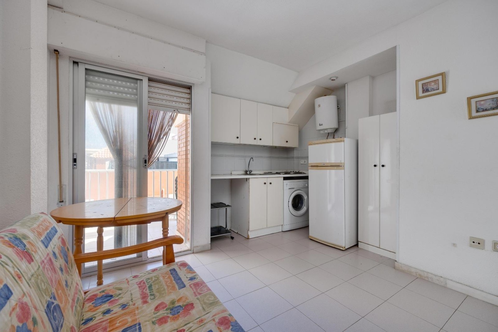 Wiederverkauf - Wohnung / Apartment -
Torrevieja - La Mata