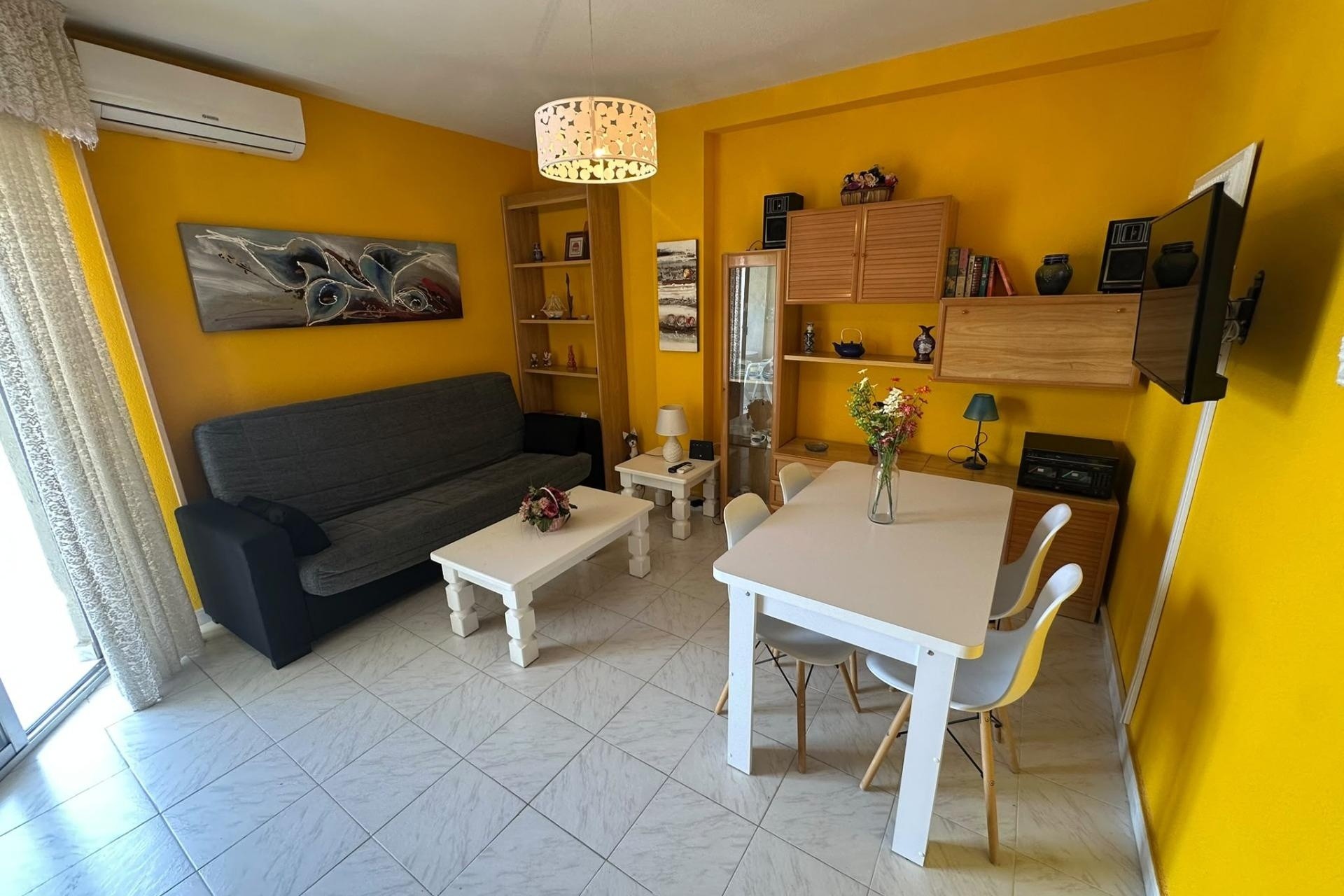 Wiederverkauf - Wohnung / Apartment -
Torrevieja - La Mata