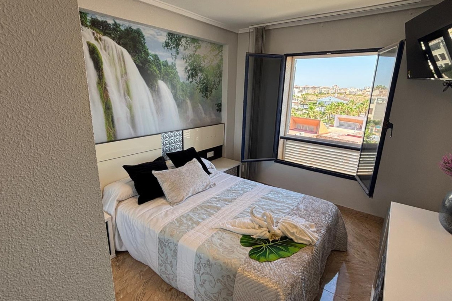 Wiederverkauf - Wohnung / Apartment -
Torrevieja - La Mata