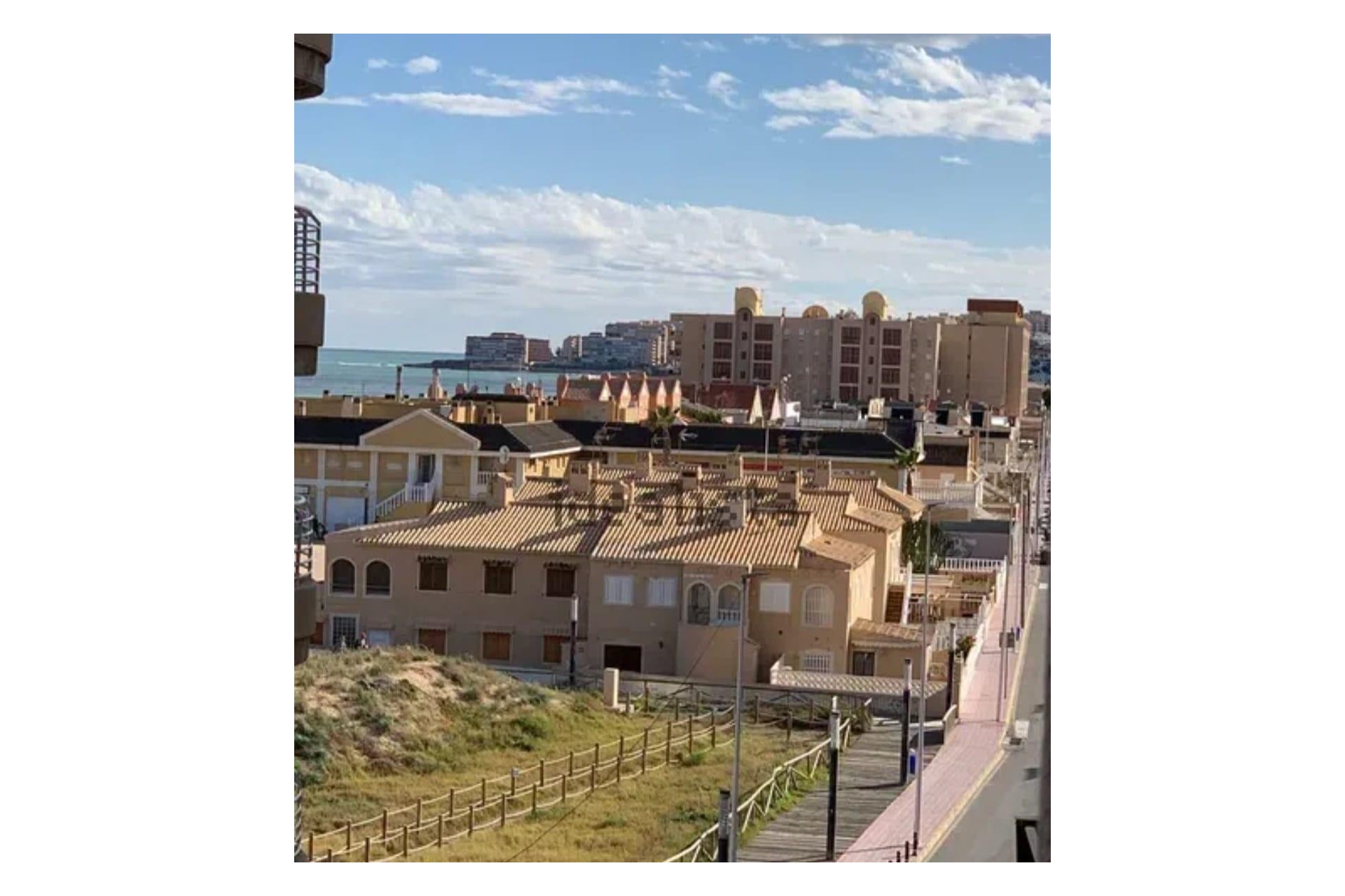 Wiederverkauf - Wohnung / Apartment -
Torrevieja - La Mata