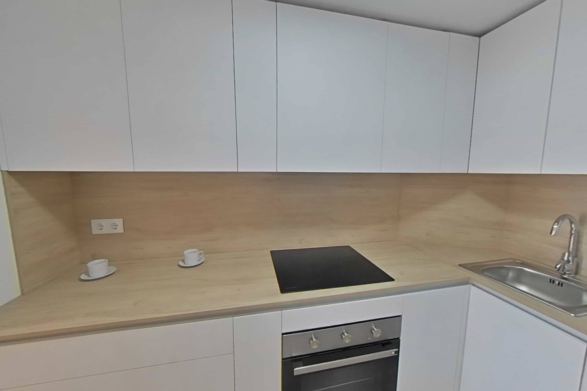 Wiederverkauf - Wohnung / Apartment -
Torrevieja - La Mata