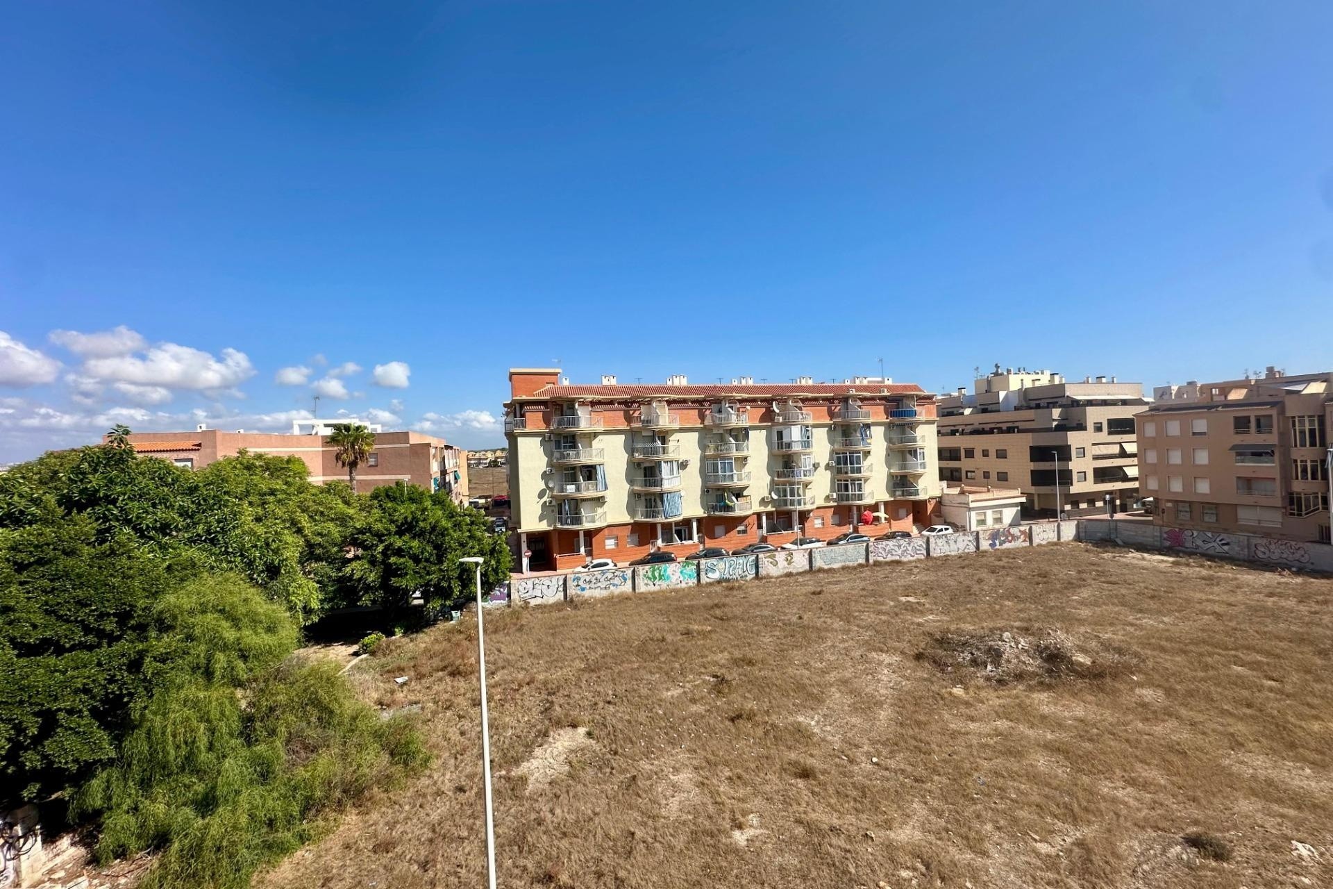 Wiederverkauf - Wohnung / Apartment -
Torrevieja - La Mata