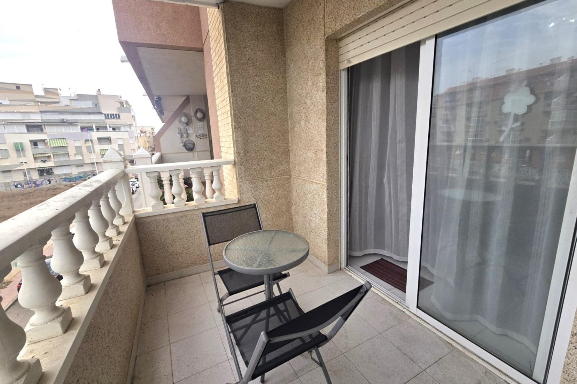 Wiederverkauf - Wohnung / Apartment -
Torrevieja - La Mata