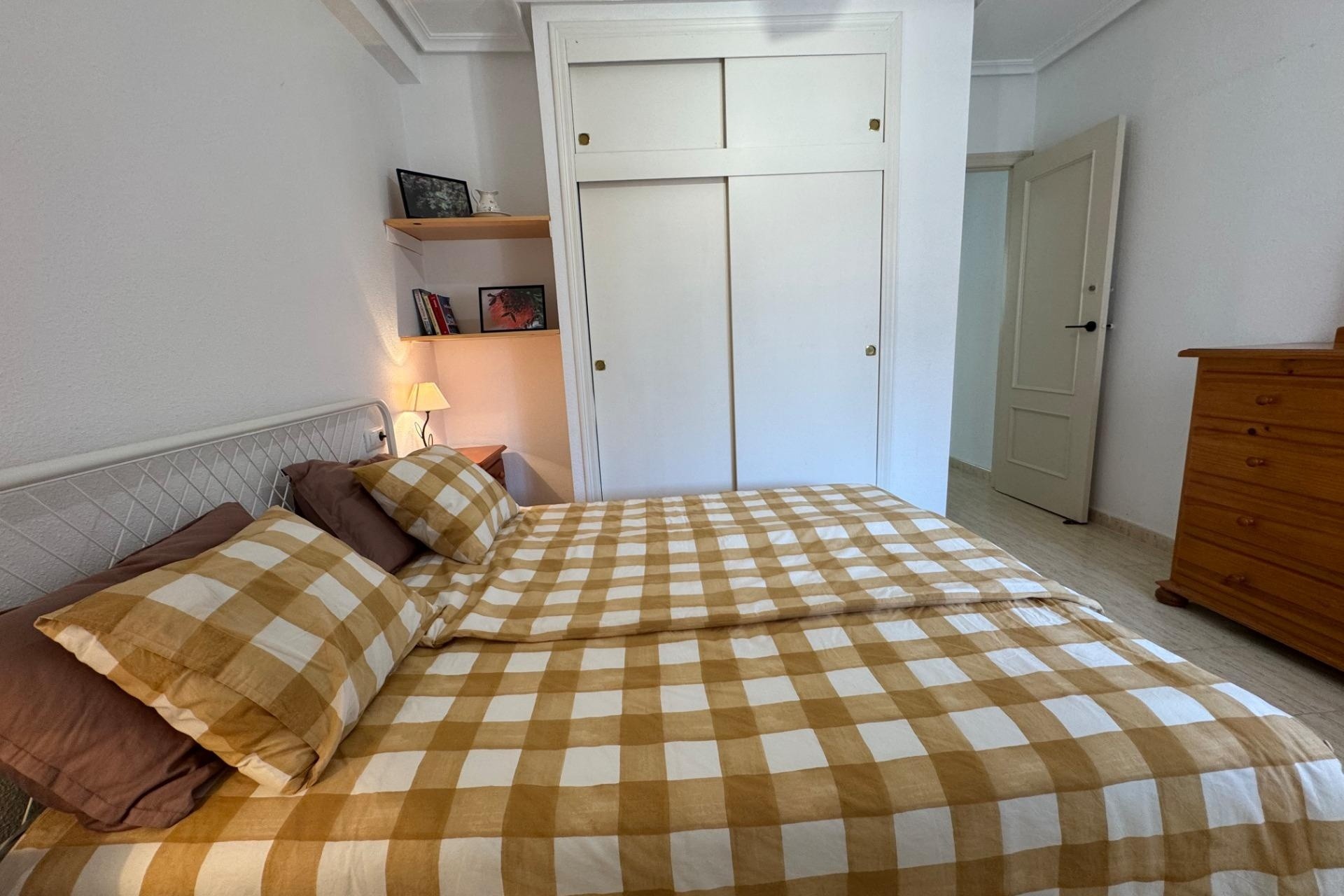 Wiederverkauf - Wohnung / Apartment -
Torrevieja - La Siesta - El Salado - Torreta
