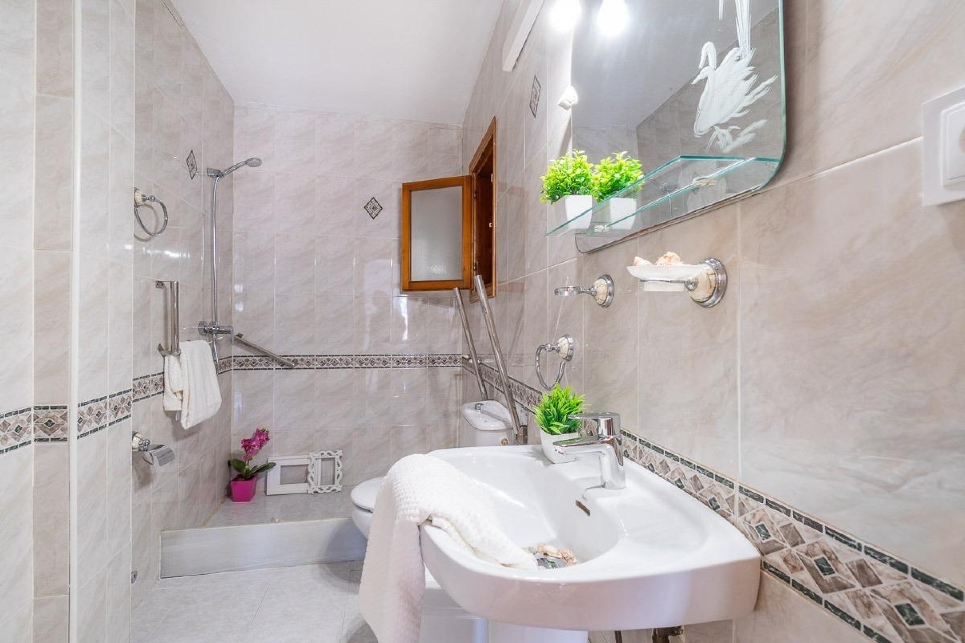 Wiederverkauf - Wohnung / Apartment -
Torrevieja - La Siesta - El Salado - Torreta