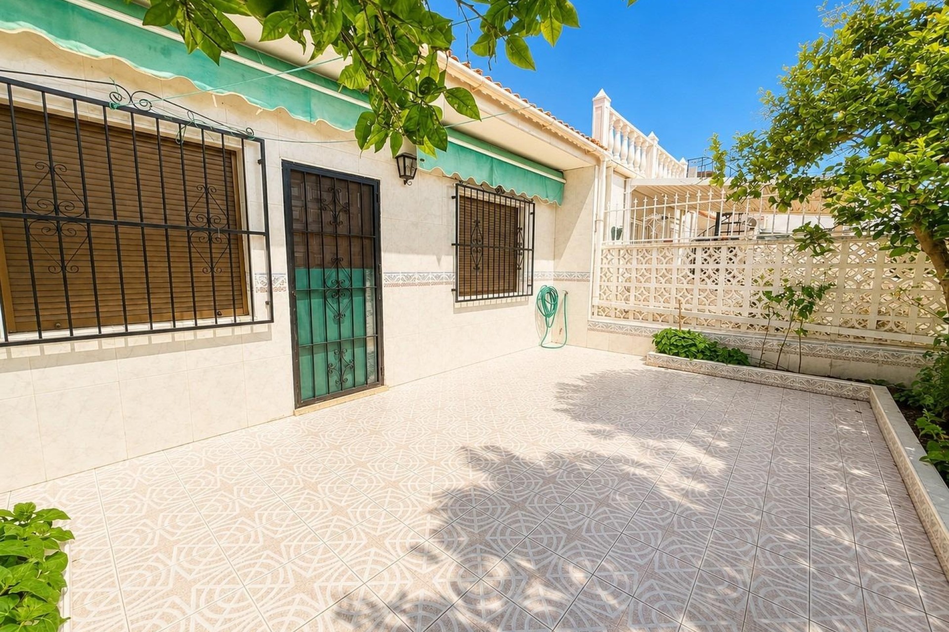 Wiederverkauf - Wohnung / Apartment -
Torrevieja - La Siesta
