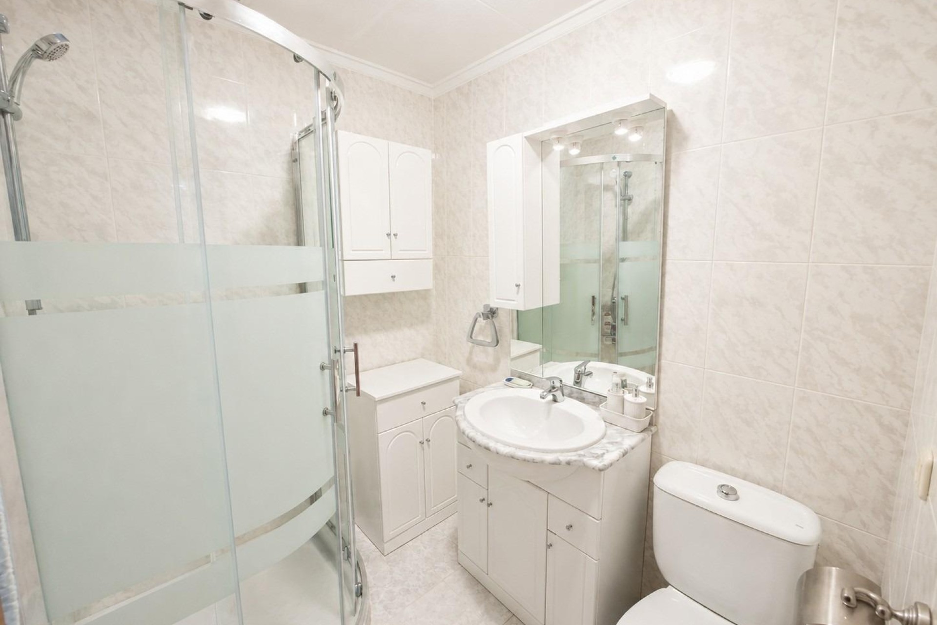 Wiederverkauf - Wohnung / Apartment -
Torrevieja - La Siesta