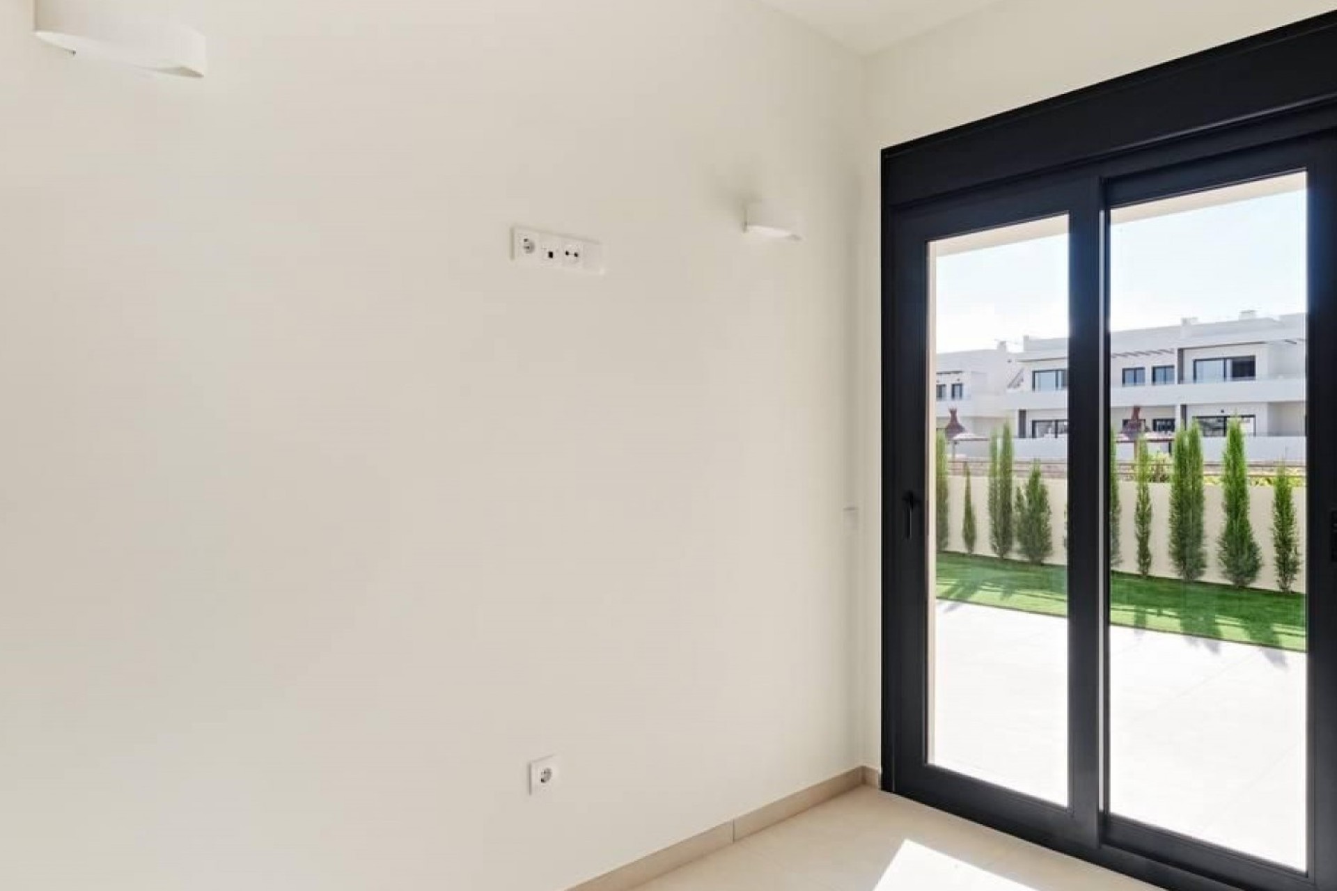 Wiederverkauf - Wohnung / Apartment -
Torrevieja - La veleta