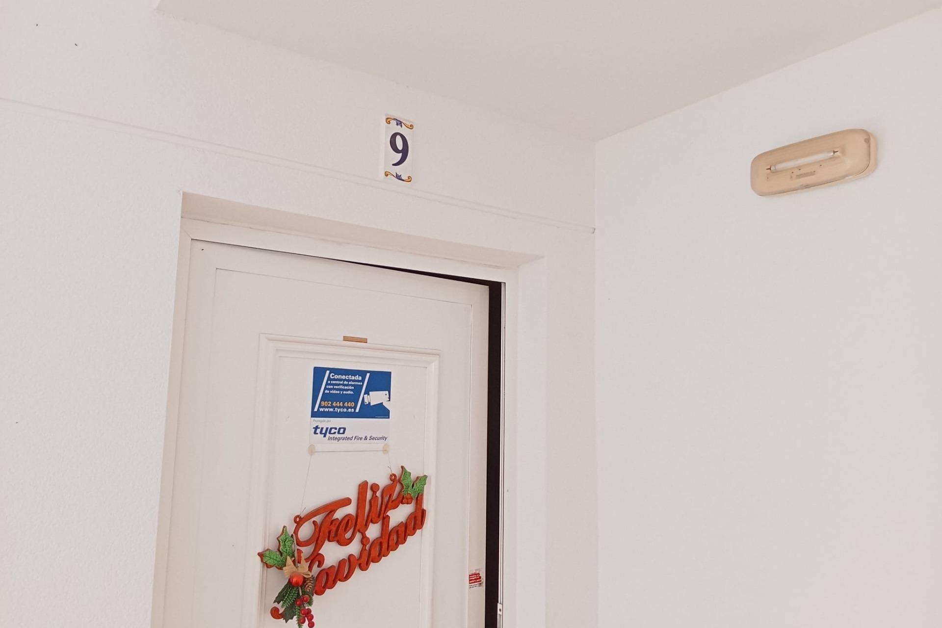 Wiederverkauf - Wohnung / Apartment -
Torrevieja - La veleta