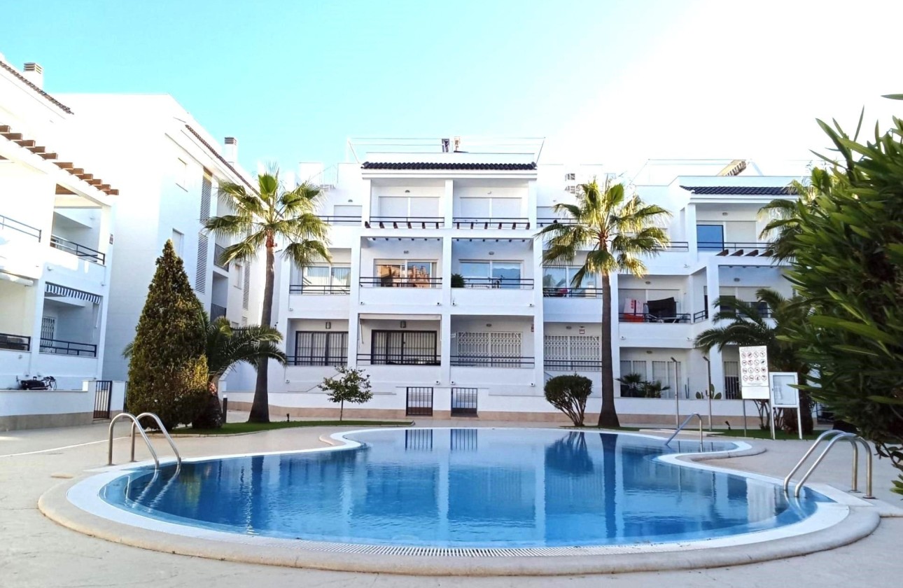 Wiederverkauf - Wohnung / Apartment -
Torrevieja - La veleta