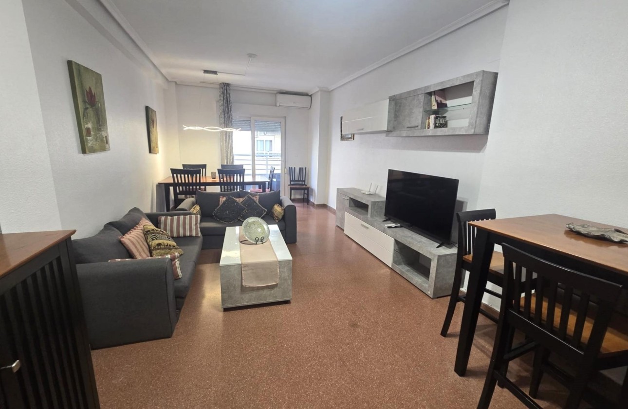 Wiederverkauf - Wohnung / Apartment -
Torrevieja - Las Piscinas Naturales