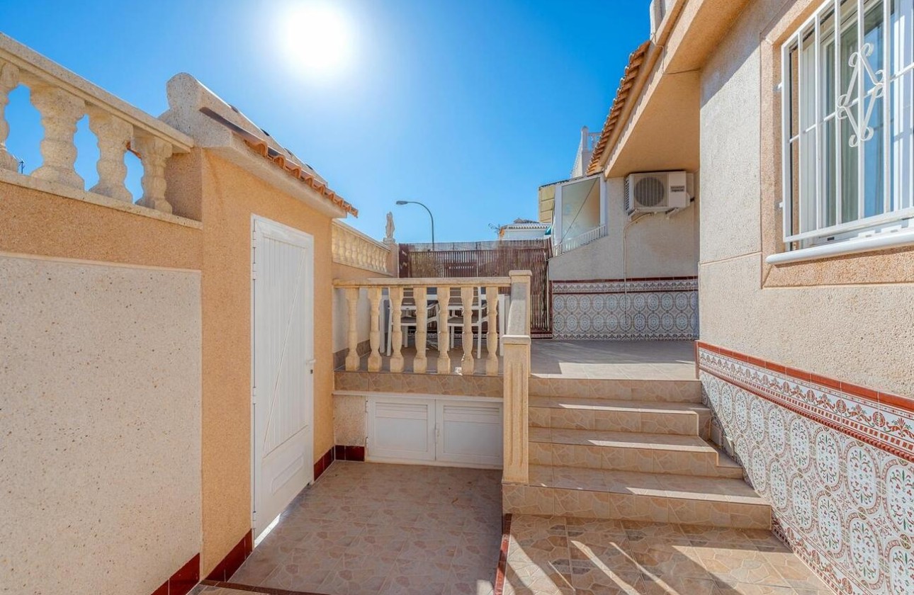 Wiederverkauf - Wohnung / Apartment -
Torrevieja - Los Balcones