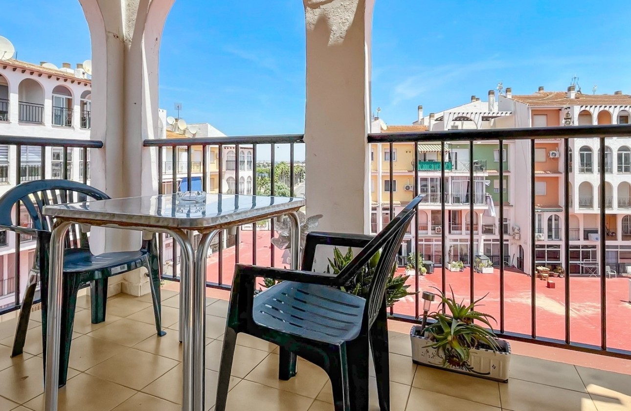 Wiederverkauf - Wohnung / Apartment -
Torrevieja - Mar Azul