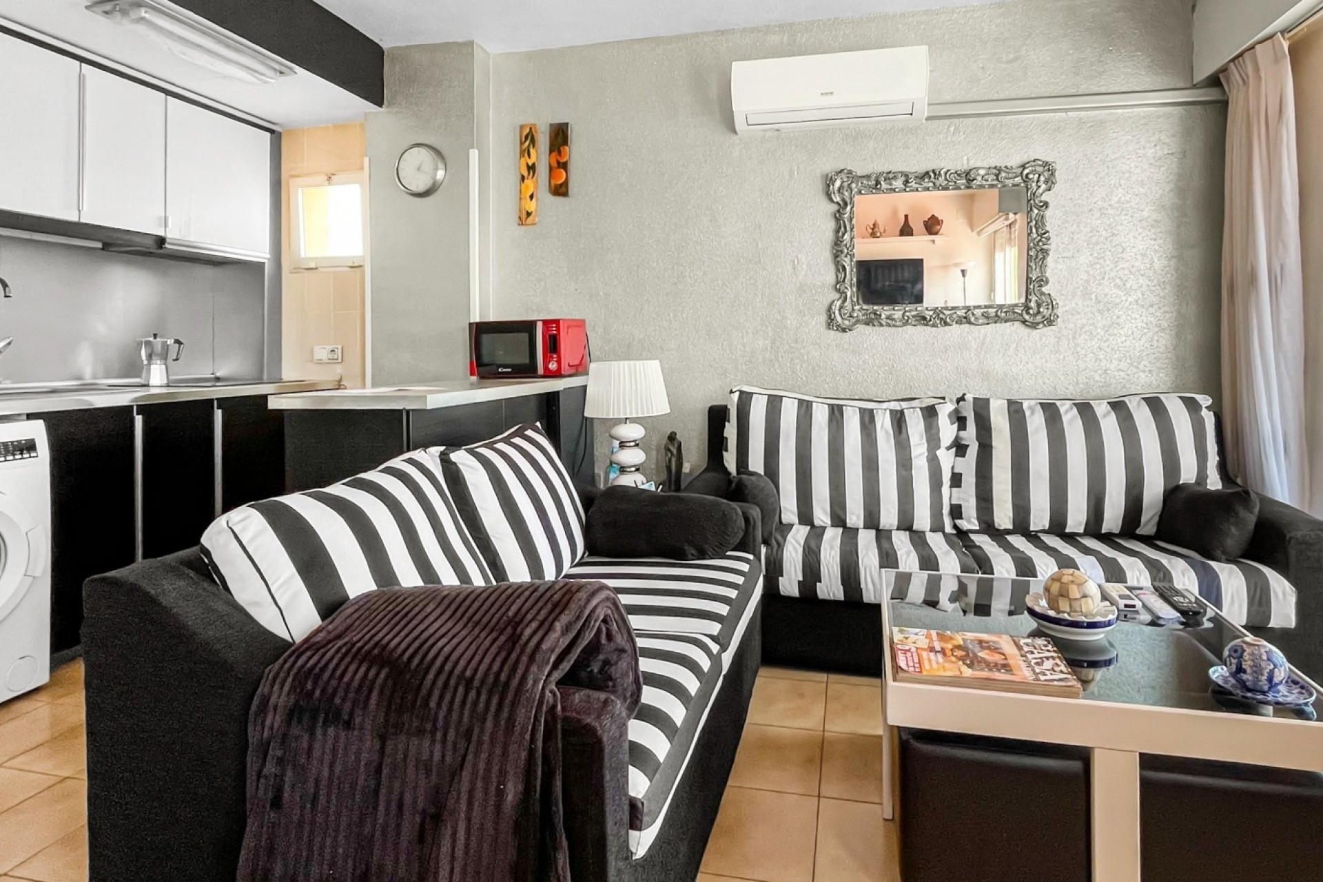 Wiederverkauf - Wohnung / Apartment -
Torrevieja - Mar Azul