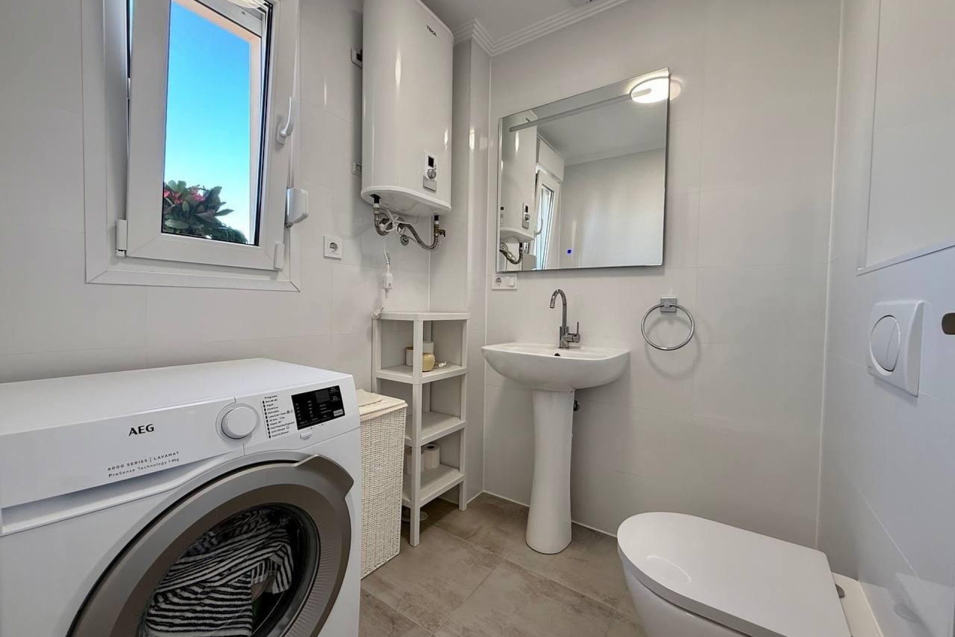 Wiederverkauf - Wohnung / Apartment -
Torrevieja - Nueva Torrevieja