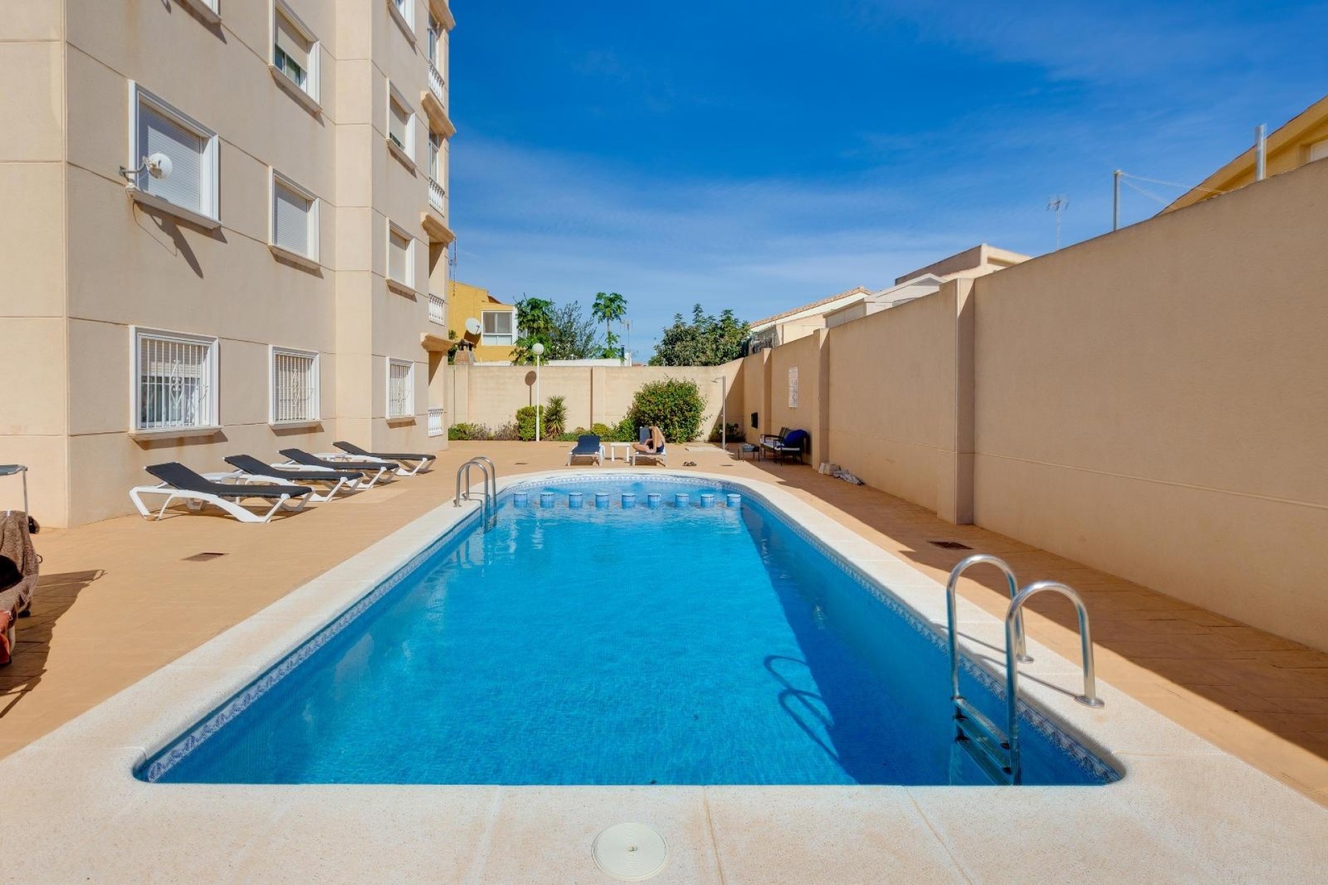 Wiederverkauf - Wohnung / Apartment -
Torrevieja - Nueva Torrevieja