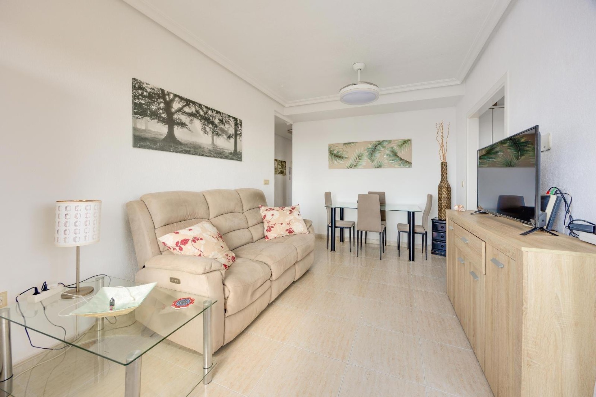 Wiederverkauf - Wohnung / Apartment -
Torrevieja - Nueva Torrevieja